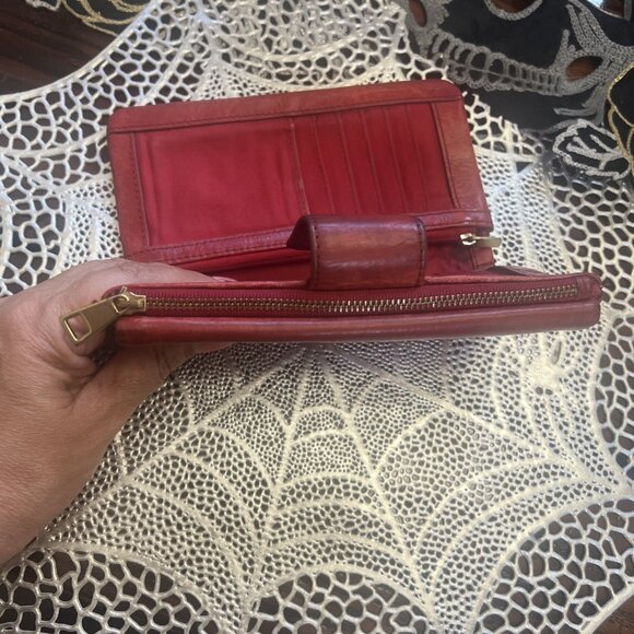 Fossil Vintage Crimson Red Wallet Genuine Leather Tri Fold Snap - Picture 13 of 15